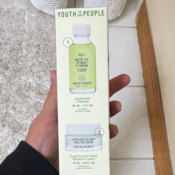 Youth to the People Superfood Cleanser and Moisture Cream Set - Green and White - Picture 4 of 4